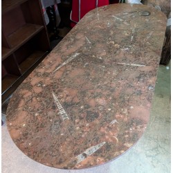 Table de boucher en fer forgé, plateau marbre