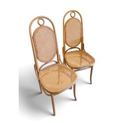 Paire de chaises en bois thermoformé