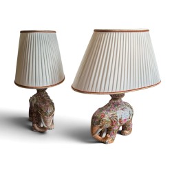 Paire de lampes "Eléphant" avec abat-jour beige