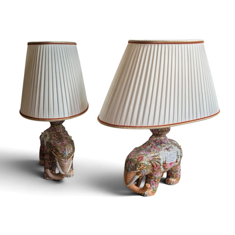 Paire de lampes "Eléphant" avec abat-jour beige