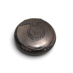 Boite ronde en argent 800