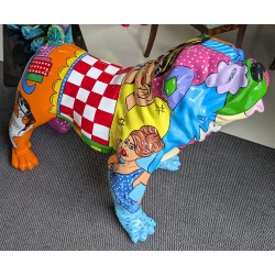 Bouledogue anglais en résine décor Pop Art