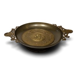 Coupe en bronze avec poignées