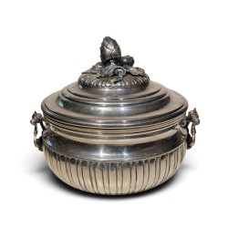 Légumier en argent 800