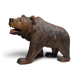 Ours marchant en bois sculpté de Brienz