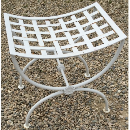  Tabouret en fer forgé de fabrication sur  Moinat SA  - Antiquités décoration