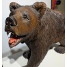 Ours marchant en bois sculpté de Brienz