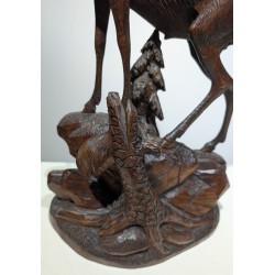 Bouquetin en bois sculpté de Brienz