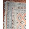 Tapis Bokhara fond rose