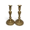Paire de bougeoirs style Louis XVI