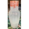 Vase en opaline décor peint de fleurs