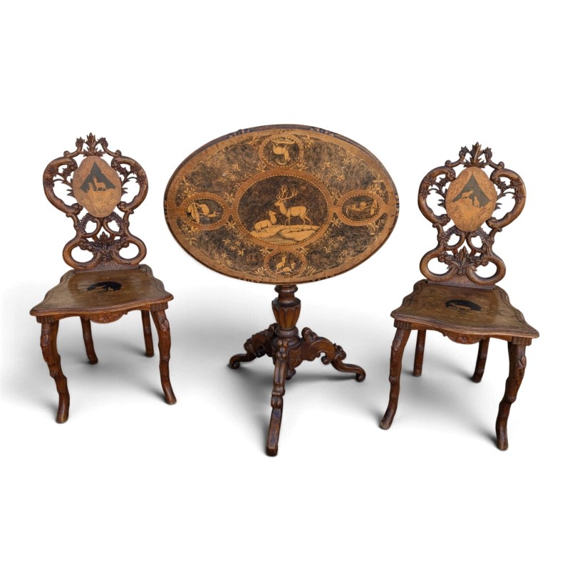 Ensemble de Brienz sculpté et marqueté "Cerf"