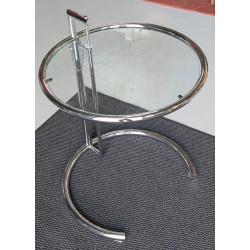 Table d'appoint E1027 ajustable chromée