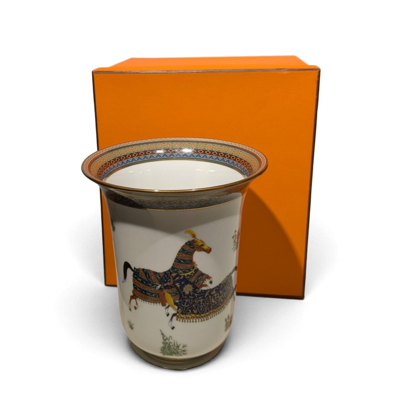 Grand vase "Cheval d'Orient" par HERMÈS