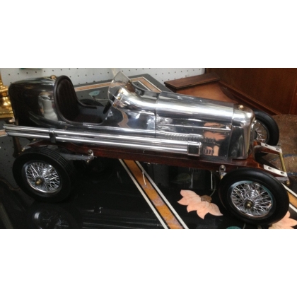 Voiture miniature 19\" Bantam Midget