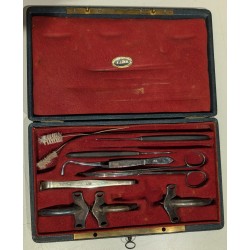 Coffret d'instruments chirurgicaux ODIER