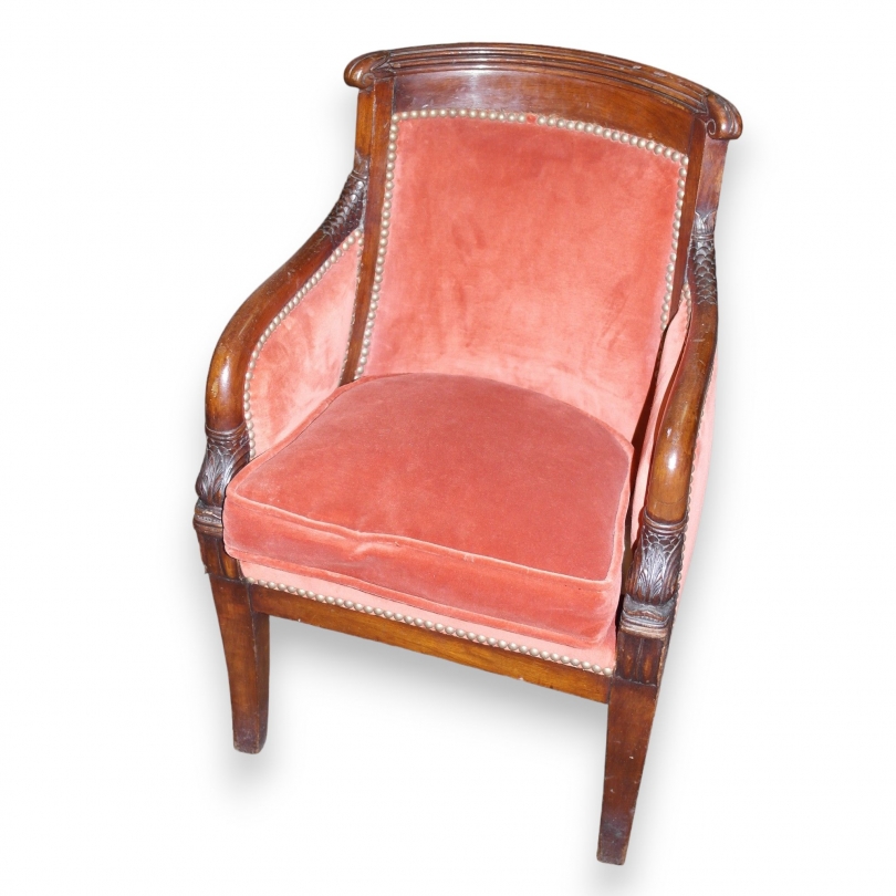 Miniature swan-neck gondola armchair at Moinat SA – Antiques and home décor