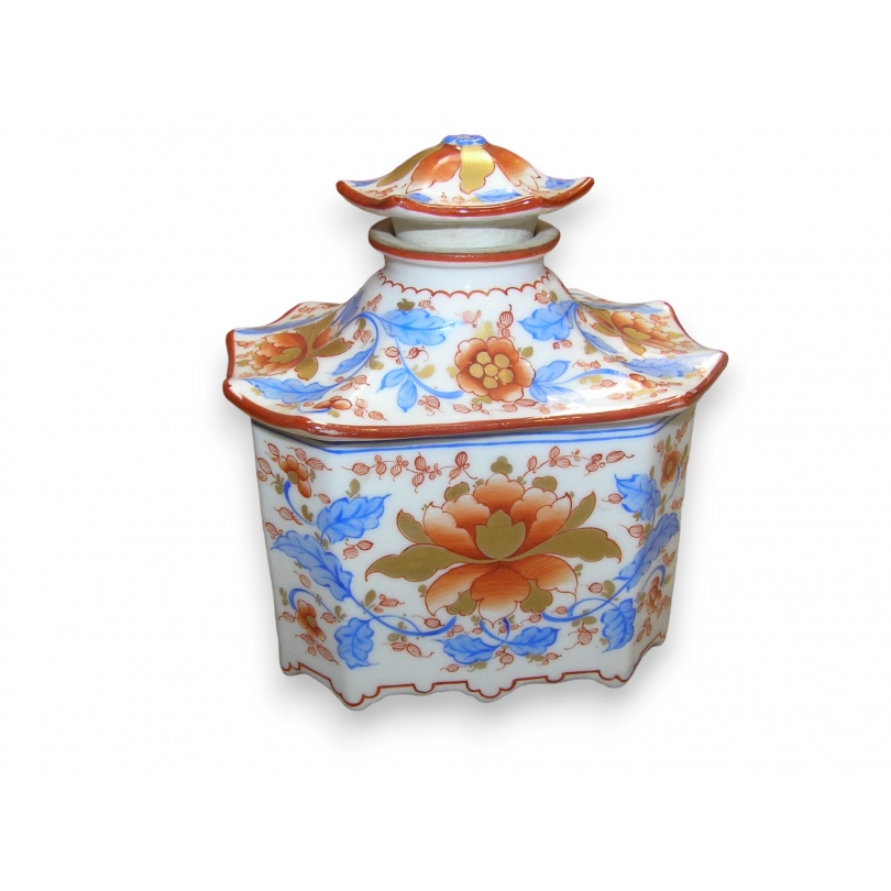 Porcelain bottle, England, at Moinat SA – Antiques and decorative items