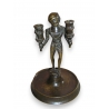 Bougeoir style gothique en bronze