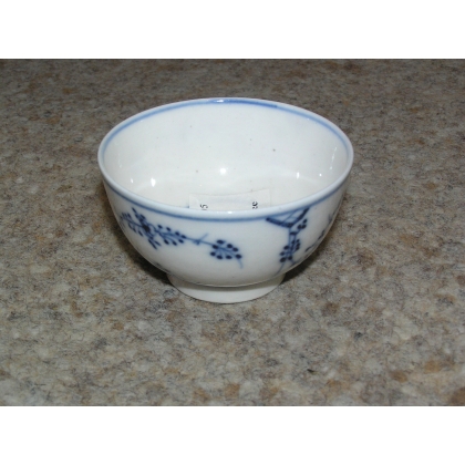 Bowl in porcelain Nyon pattern Meissen