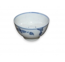 Bol en porcelaine de Nyon, motif Meissen