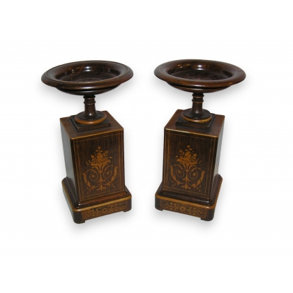 Paire de coupes Charles X en bois