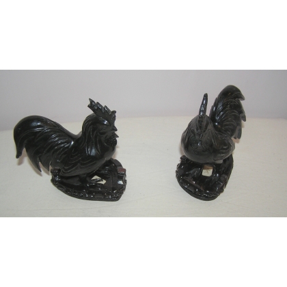Pair of cocks in hard stone with base