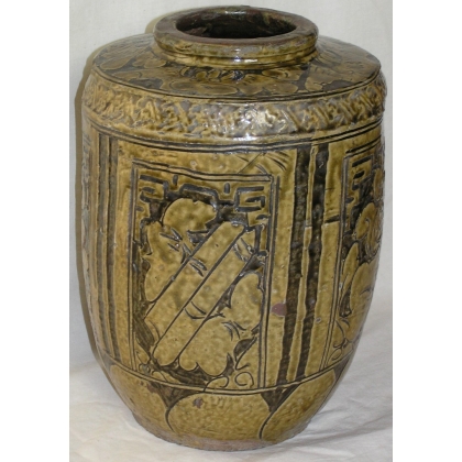 Far Eastern earthenware vase at  Moinat SA  - Antiques and home décor