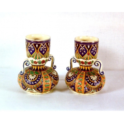  Paire de vases de Thoune, décor émaillé sur  Moinat SA  - Antiquités décoration