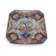 Assiette à pans coupés en porcelaine IMARI