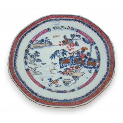 Plate in porcelain, Japan