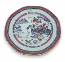 Assiette en porcelaine