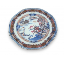 Assiette en porcelaine