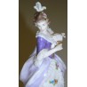 'Woman' statue, in porcelain. No. 868 at  Moinat SA  - Antiques and Decor