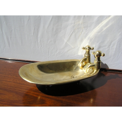 Porte-savon \"Baignoire\" en laiton poli