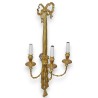 Louis XVI-style wall light in gilded wood at  Moinat SA  - Antiques and home décor