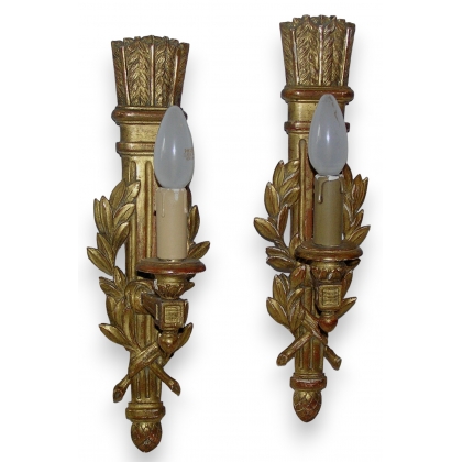 Pair of ELYSEES wall lights by Moinat SA – Antiques and home décor