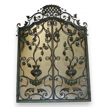  Miroir-portail en fer forgé sur  Moinat SA  - Antiquités décoration
