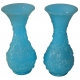 Paire de vases en opaline bleue avec