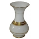 Vase en opaline blanche et dorée