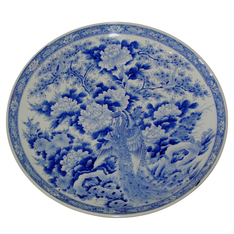 Porcelain dish, blue and white design, by  Moinat SA  - Antiques and home décor
