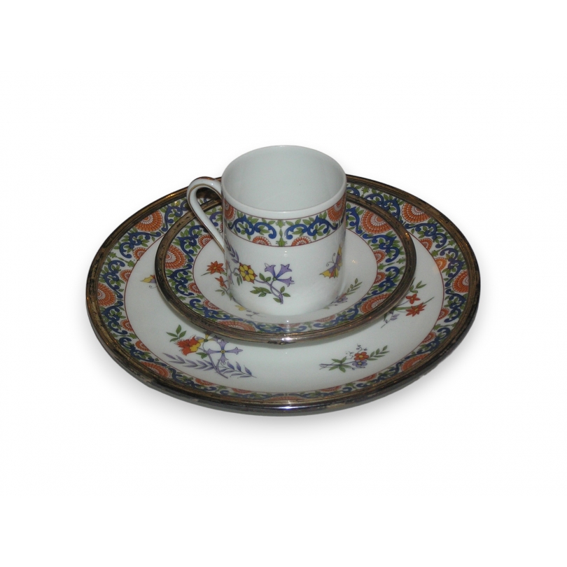 Cup, saucer and  soup plate by  Moinat SA  - Antiques and home décor