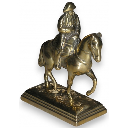 Statuette \"Napoléon à cheval\" en laiton