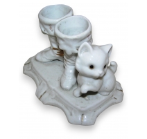 Groupe de porcelaine "Chaton et Bottes"