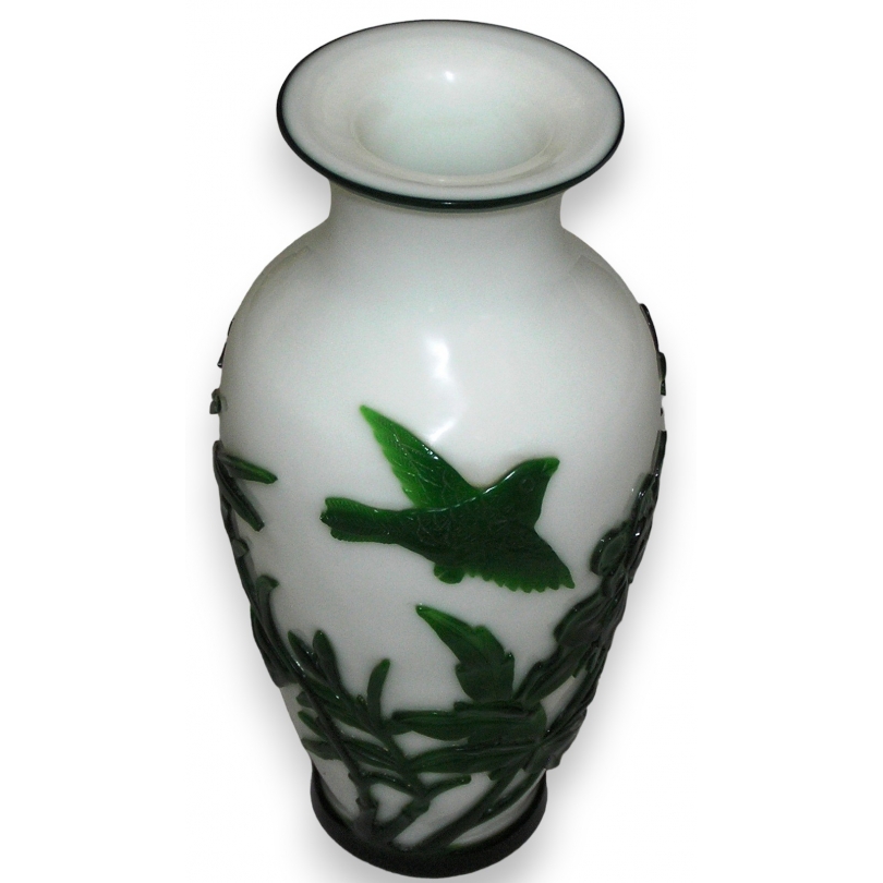  Vase en verre de Pékin, taillé  à la sur  Moinat SA  - Antiquités décoration
