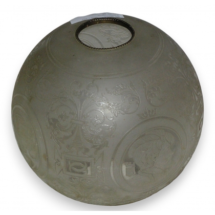 Globes de lampe à huile en verre gravé