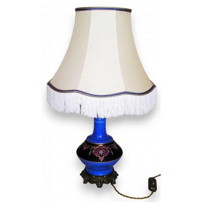  Lampe Napoléon III en porcelaine avec sur  Moinat SA  - Antiquités décoration