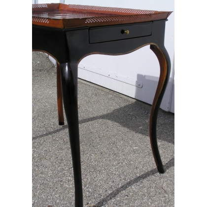  Table Louis XV  avec plateau tôle sur  Moinat SA  - Antiquités décoration