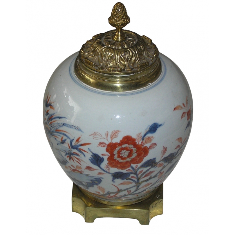 Potiche en porcelaine Imari