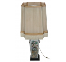 Lampe "Personnages" en porcelaine avec abat-jour